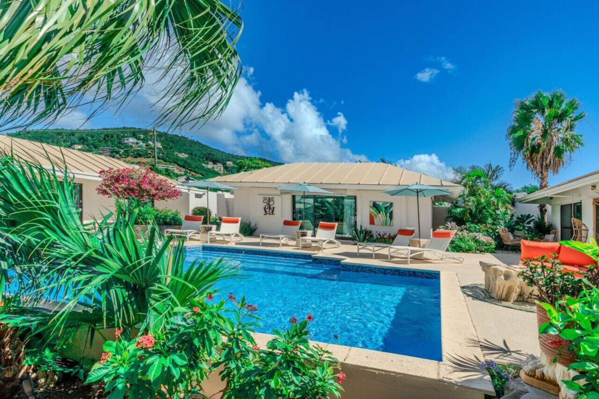 Royal Villa With A Huge Swimming Pool Cowell Battery Esterno foto