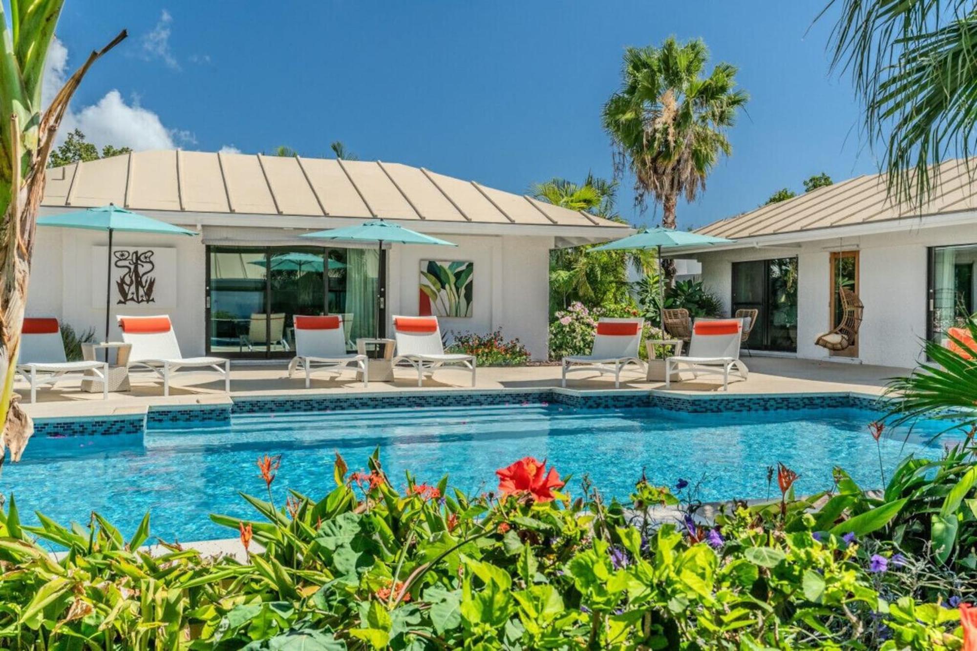 Royal Villa With A Huge Swimming Pool Cowell Battery Esterno foto