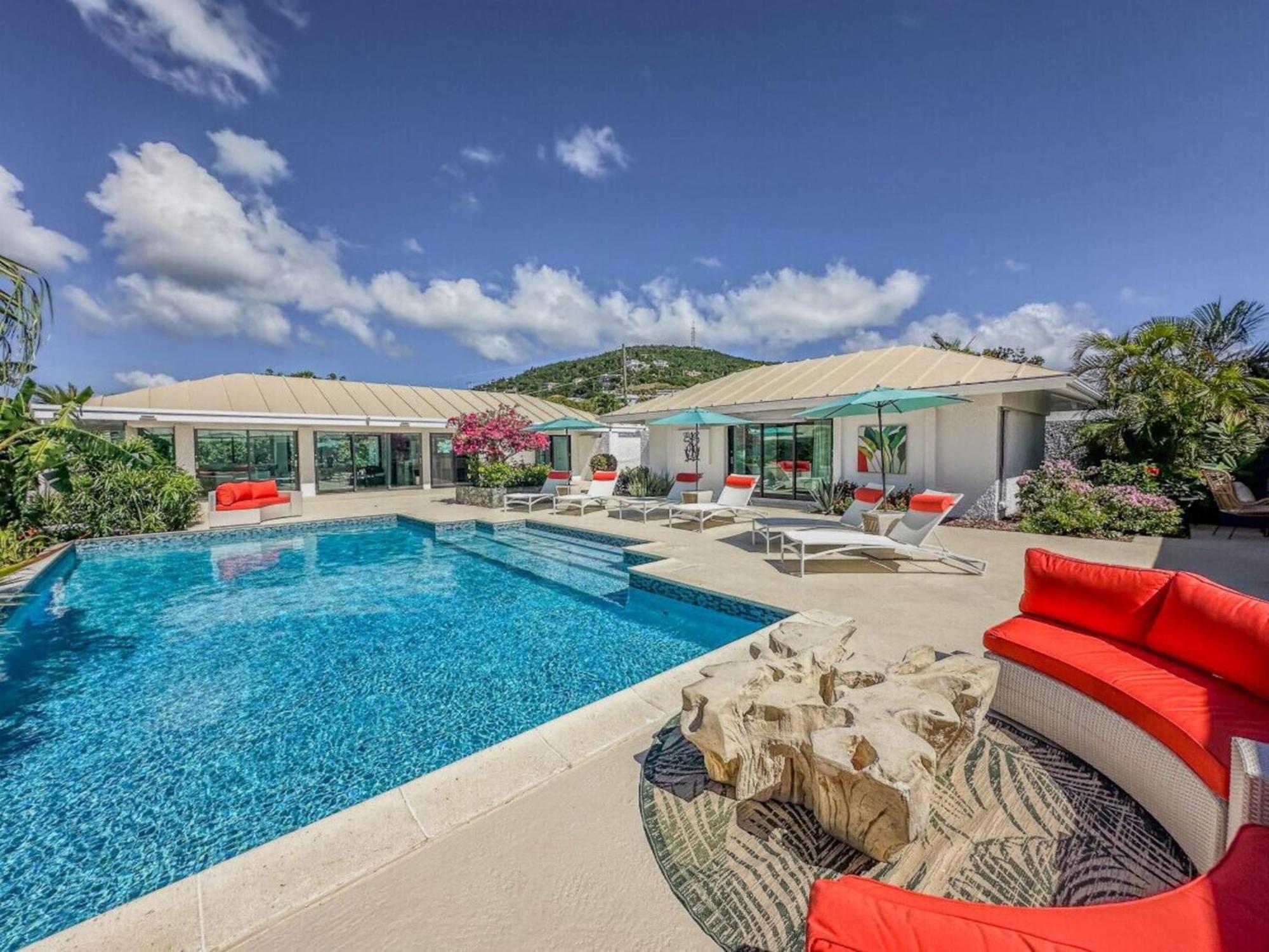 Royal Villa With A Huge Swimming Pool Cowell Battery Esterno foto
