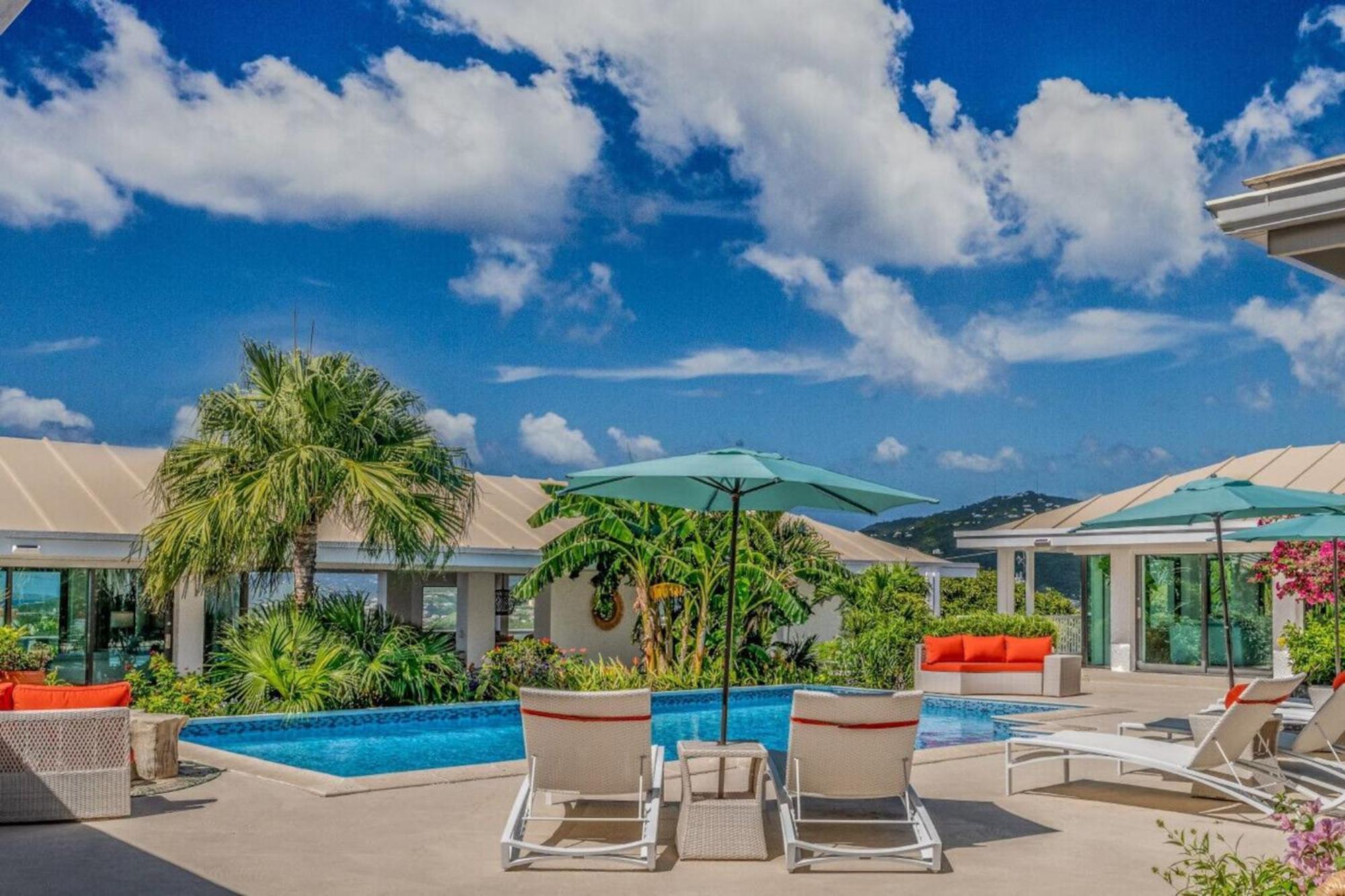 Royal Villa With A Huge Swimming Pool Cowell Battery Esterno foto
