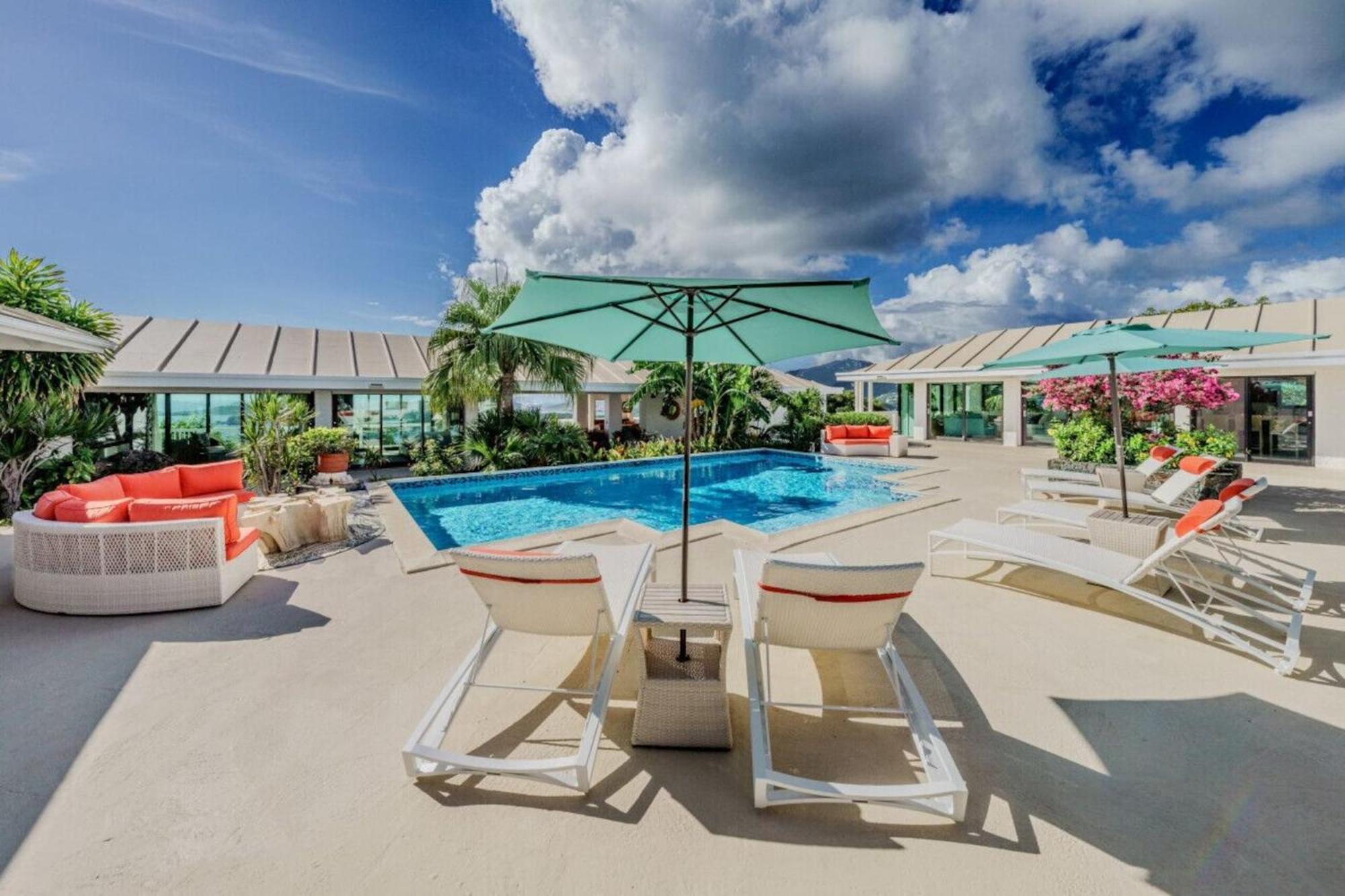 Royal Villa With A Huge Swimming Pool Cowell Battery Esterno foto