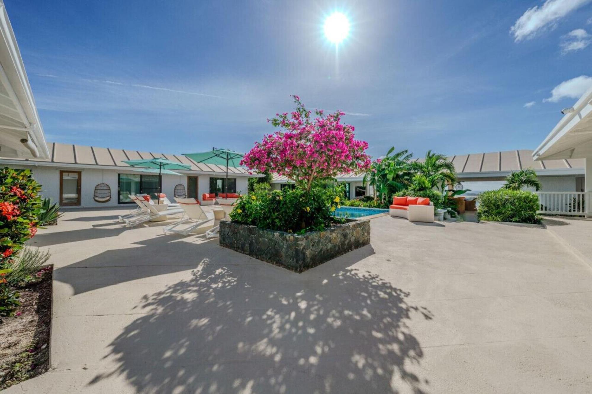 Royal Villa With A Huge Swimming Pool Cowell Battery Esterno foto