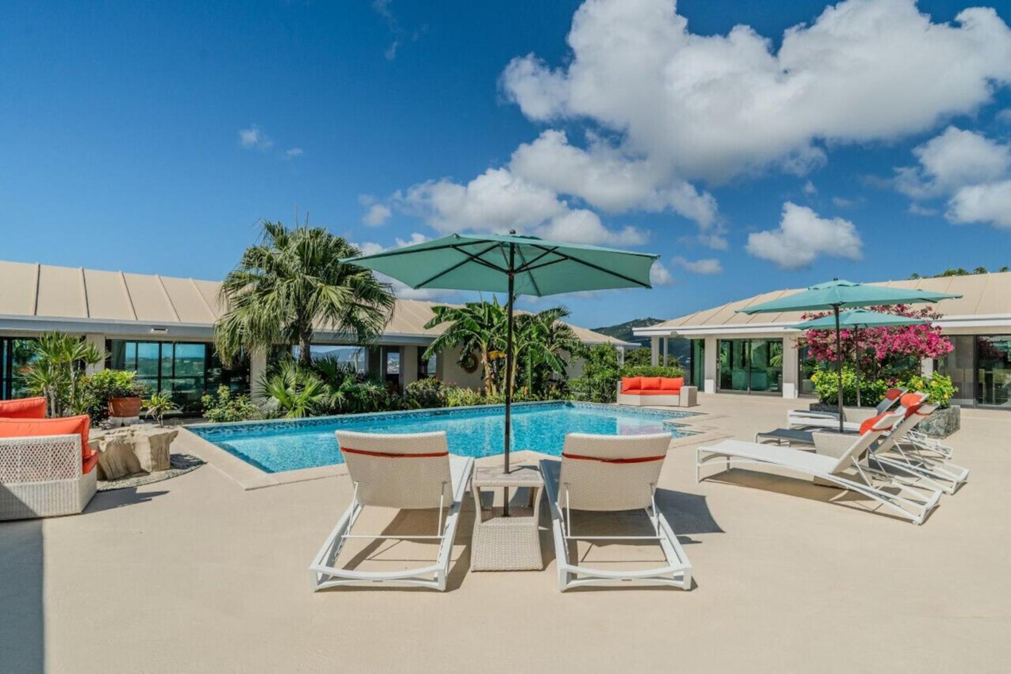 Royal Villa With A Huge Swimming Pool Cowell Battery Esterno foto